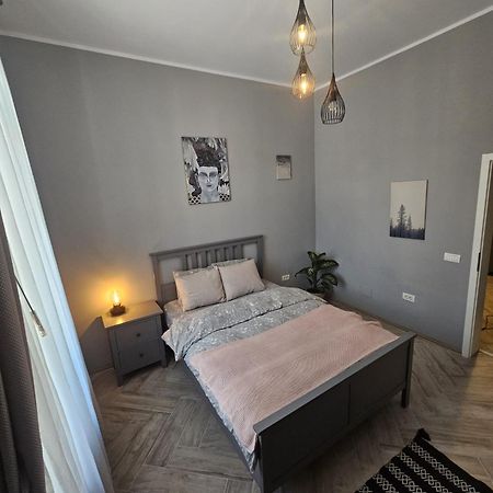 Zig Zag Apartment 4- Old Town Constanta Luaran gambar